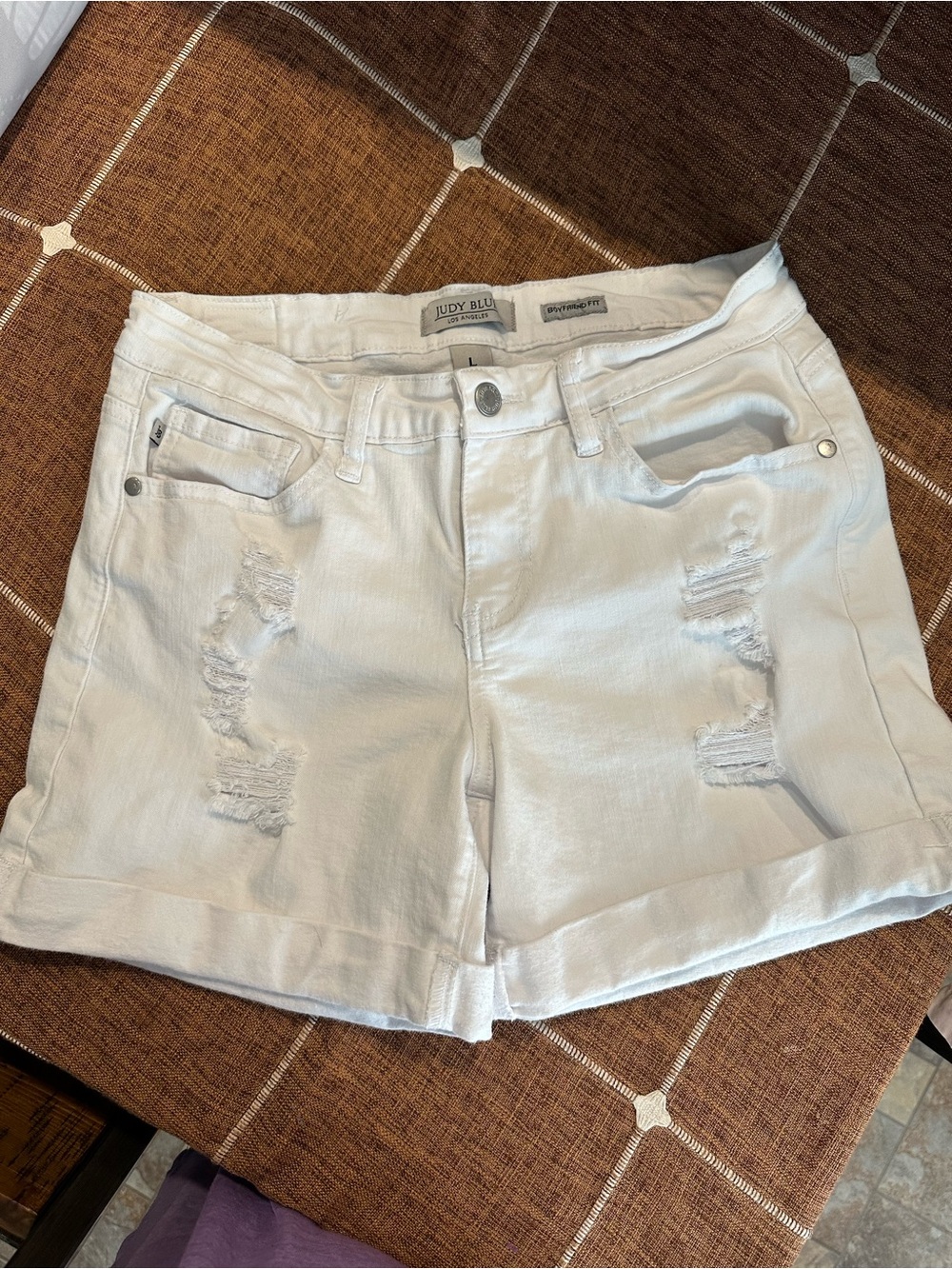 Judy Blue White Distressed Cuffed Denim Shorts